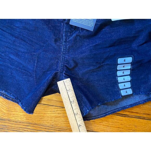 NWT GAP Stretch Denim Jean Shorts Women’s 4 $50 - Picture 8 of 8